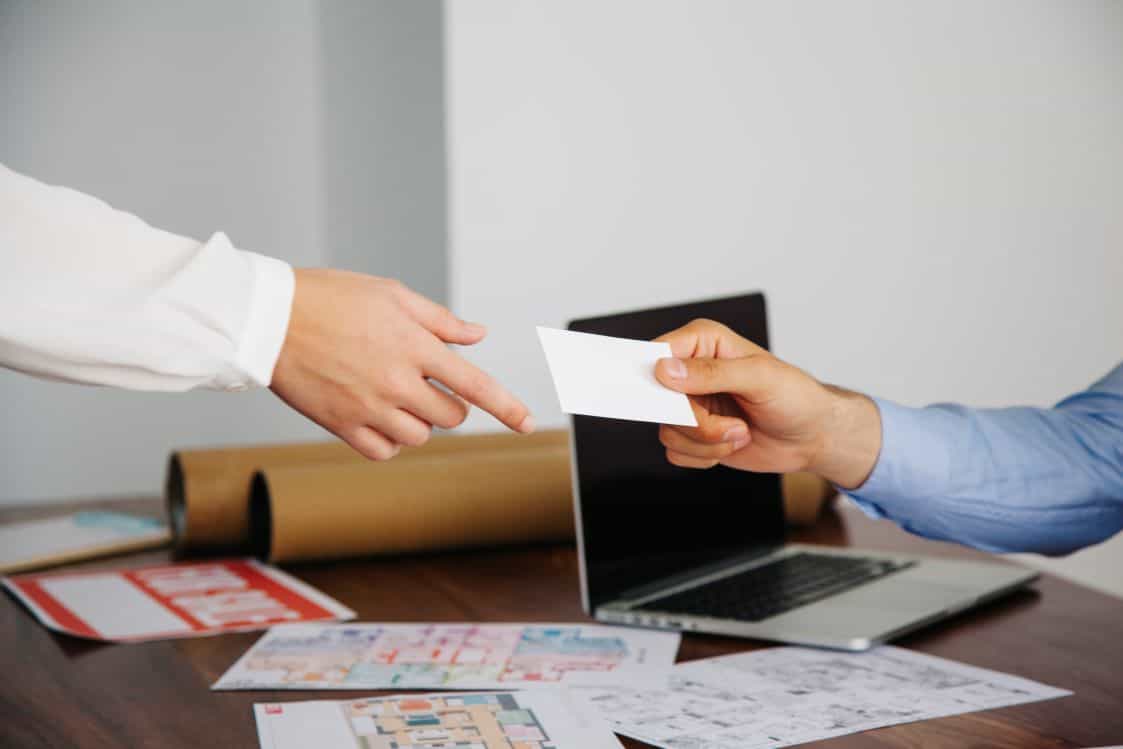 Questões sobre intermediários de crédito